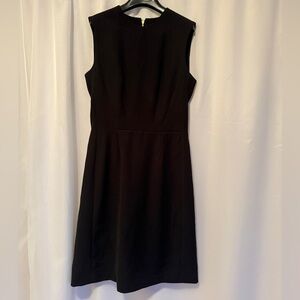 ✨ Louis Vuitton Uniformes Black Dress - Size 34 ✨ LV Gold-tone zipper in back